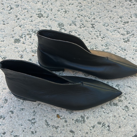 Zara Trafaluc black leather pointed toe split top ankle boots, women’s 38 - Picture 8 of 11